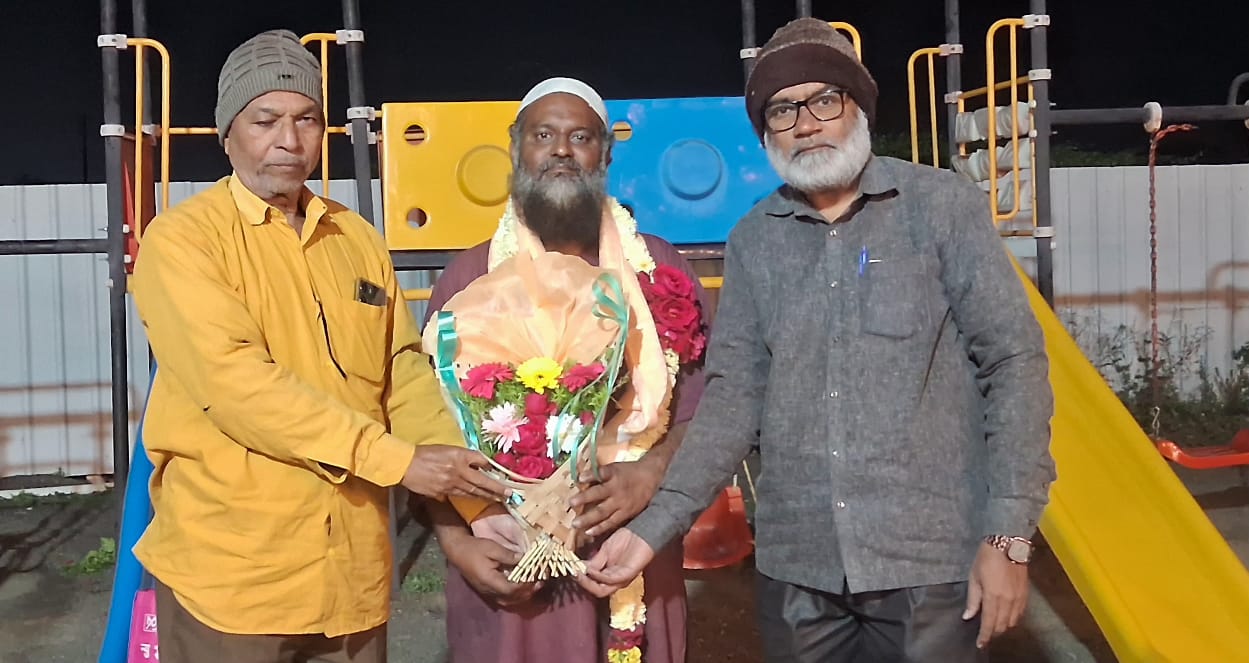 शेख ज़ाकेर यांच्या अंबर फॅमिली रेस्टॉरंट चे थाटात उद्घाटन  खवय्यांना मिळणार बिर्याणी सह विविध खाद्यपदार्थ एकाच ठिकाणी