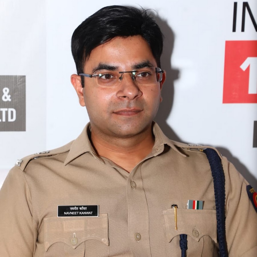 गेवराई नगर परिषद निवडणुकीत दोन गटांत तणाव; 21 जणांवर गुन्हा दाखल  समाजमाध्यमांवरील तेढ निर्माण करणाऱ्या कृत्यांवर पोलिसांची कडक नजर  मतमोजणीदरम्यान कायदा बिघडविणाऱ्यांवर कठोर कारवाई करणार _पोलीस अधीक्षक