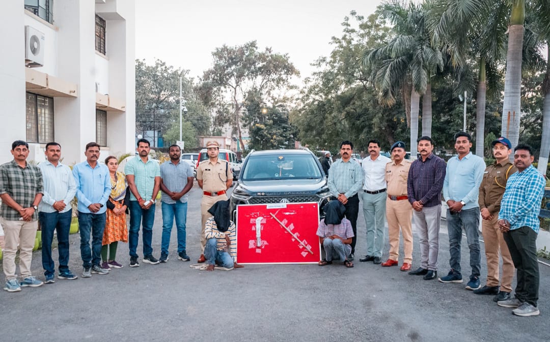 धुळे–सोलापूर महामार्गावरील दरोडा व जबरी चोरी करणारी टोळी जेरबंद