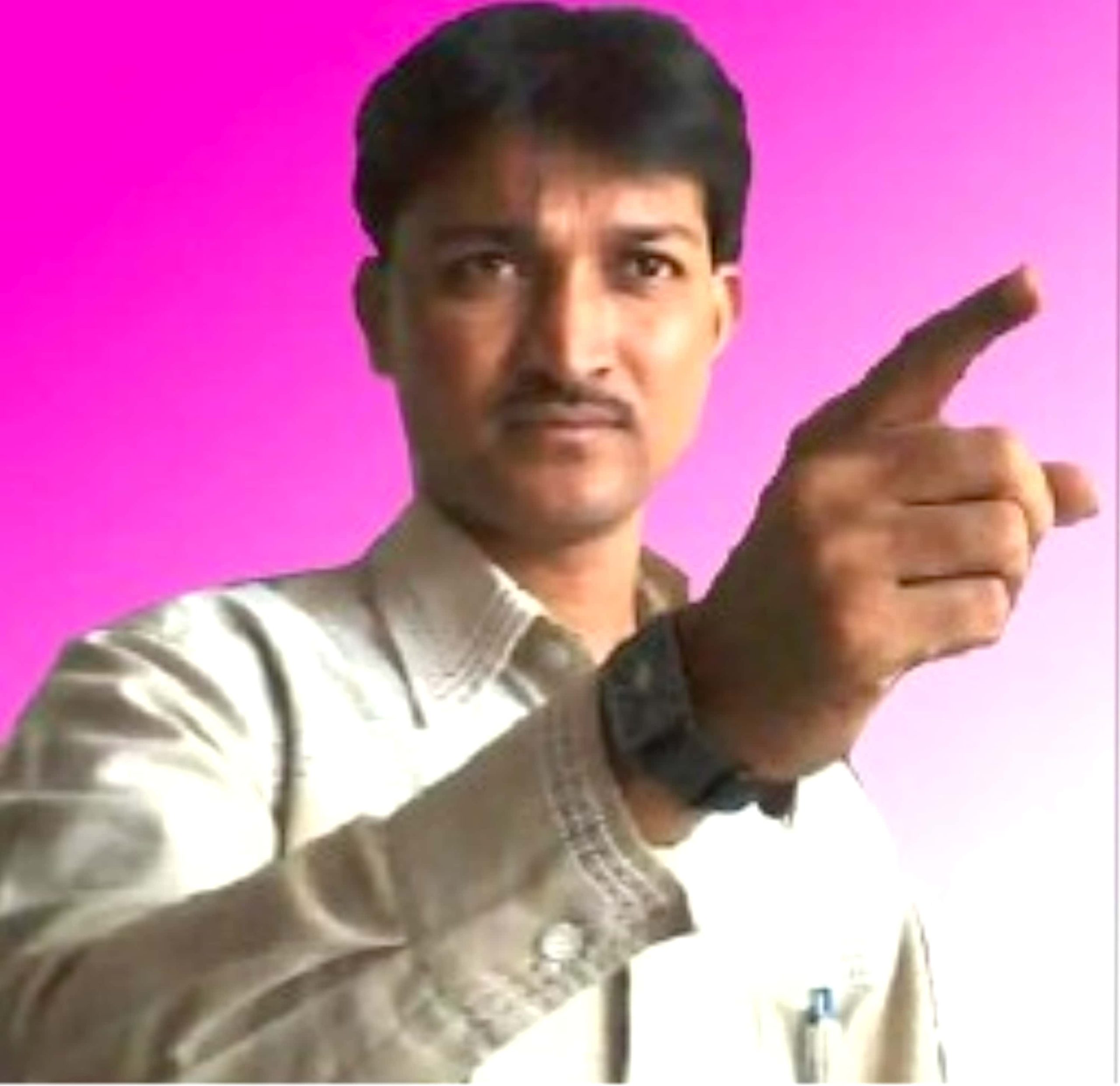 राकॉंपा अजित पवार गटाने बनवलेल्या शिव शाहु फुले आंबेडकर शहर विकास आघाडीमध्ये मौलाना आज़ाद नाव का नाही? इलियास इनामदार