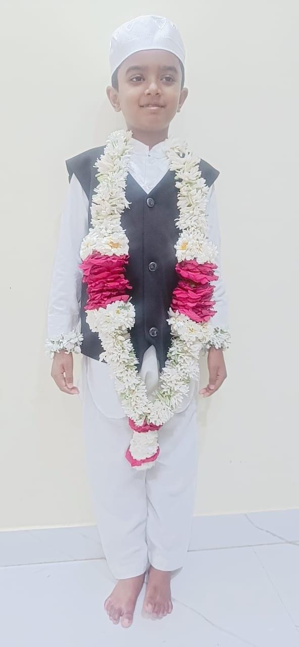 शेख सादिक रिजवान हुसेन याचा पहिला रोजा पूर्ण.*