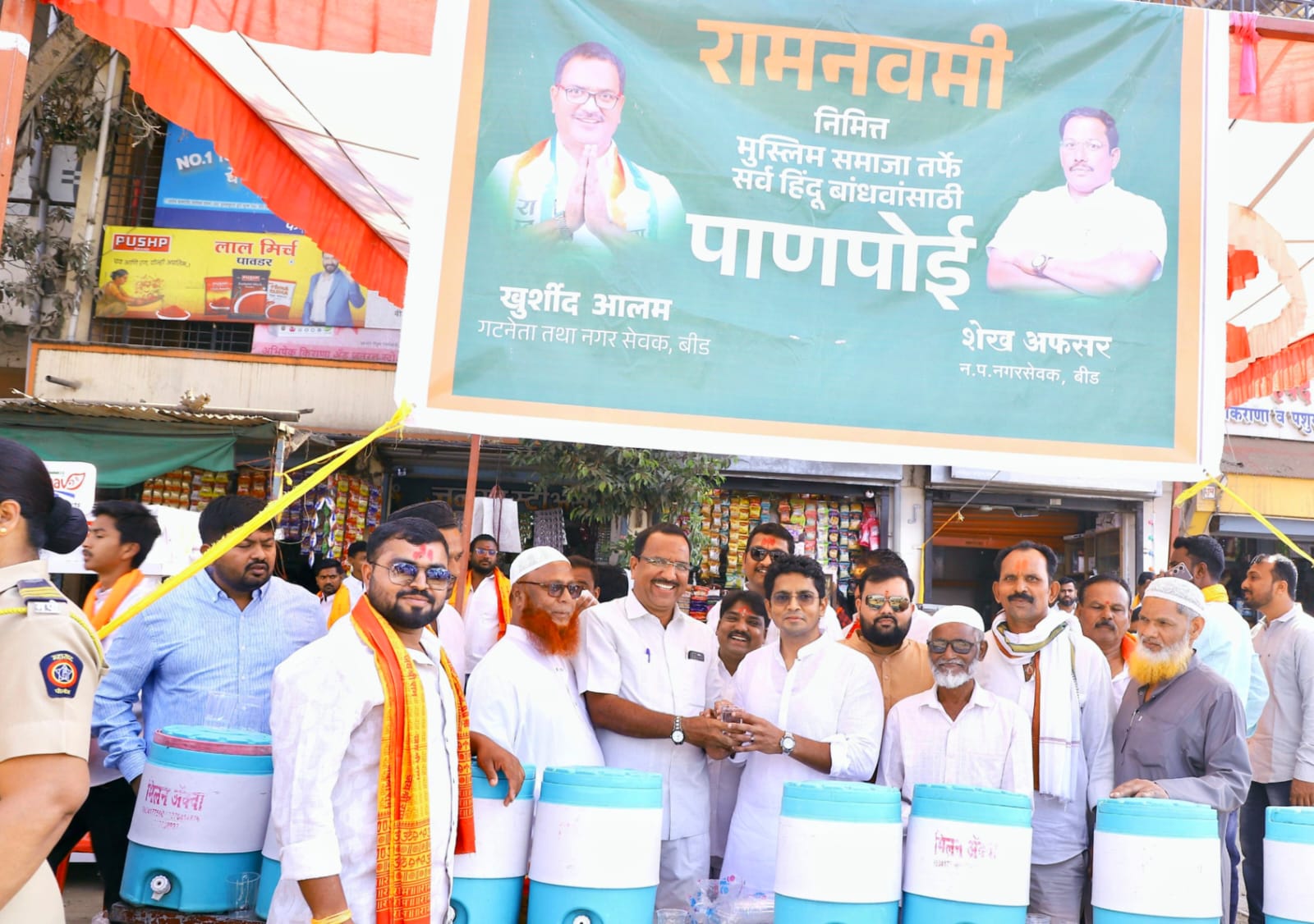 हिंदू-मुस्लिम ऐकतेची परंपरा बीड शहरात कायम,,*     *मरेपर्यंत एकतेसाठी काम करणार-“खुर्शीद आलम”*