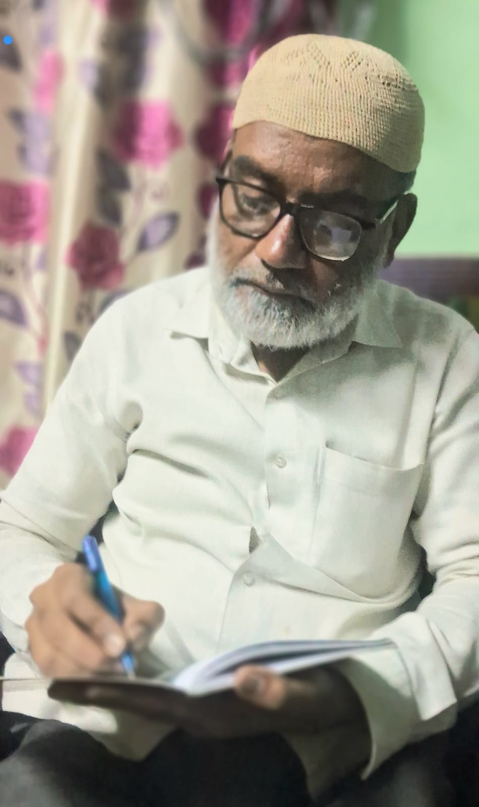 आमच्या या जन्मात तरी हे रस्ते चांगले तयार होतील का?   बीड शहरवासीयांमधून उद्विग्न प्रश्न  